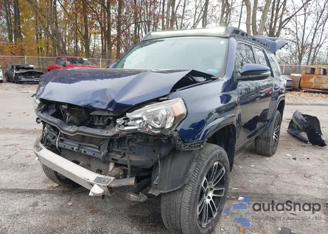 2016 Toyota 4Runner из США, поврежденный, VIN JTEBU5JR8G5376350